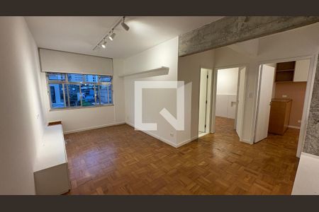 Sala de apartamento para alugar com 2 quartos, 70m² em Liberdade, São Paulo