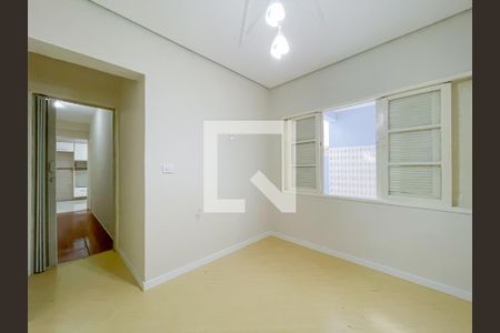 Quarto 1 de casa para alugar com 2 quartos, 150m² em Ayrosa, Osasco