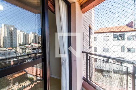 Varanda de apartamento para alugar com 2 quartos, 59m² em Jardim Tupanci, Barueri