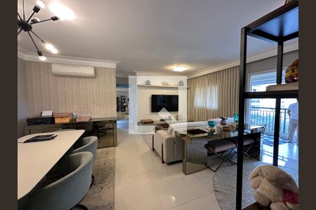 Sala de apartamento à venda com 2 quartos, 110m² em Alphaville, Santana de Parnaíba