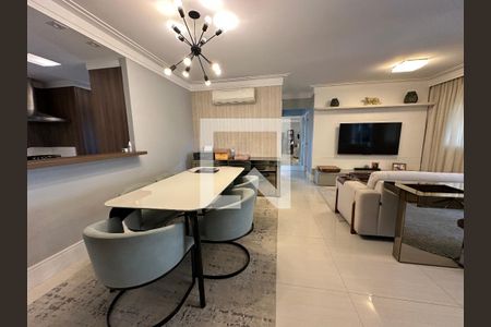 Sala de apartamento à venda com 2 quartos, 110m² em Alphaville, Santana de Parnaíba