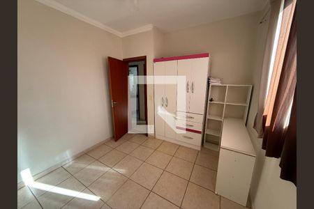 Apartamento para alugar com 3 quartos, 100m² em Celvia, Vespasiano