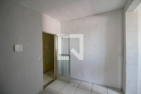 Sala de apartamento para alugar com 2 quartos, 70m² em Prata, Nova Iguaçu