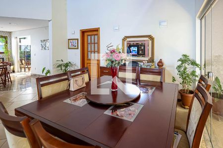 Casa de Condomínio para alugar com 4 quartos, 265m² em Jardim Residencial Santa Clara, Indaiatuba