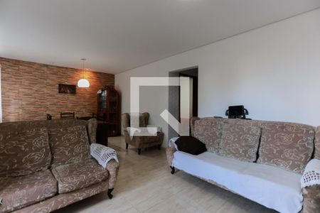 Casa à venda com 3 quartos, 240m² em Vila Celeste, São Paulo