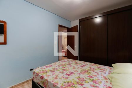 Suíte de casa à venda com 3 quartos, 240m² em Vila Celeste, São Paulo
