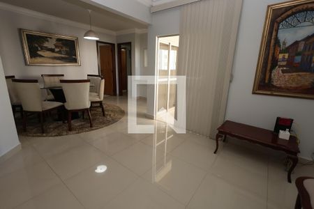 Sala de apartamento para alugar com 3 quartos, 150m² em Nova Suiça, Goiânia
