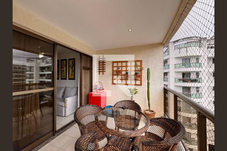 Varanda de apartamento para alugar com 3 quartos, 92m² em Recreio dos Bandeirantes, Rio de Janeiro