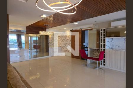 Sala  de apartamento para alugar com 3 quartos, 194m² em Parque Renato Maia, Guarulhos