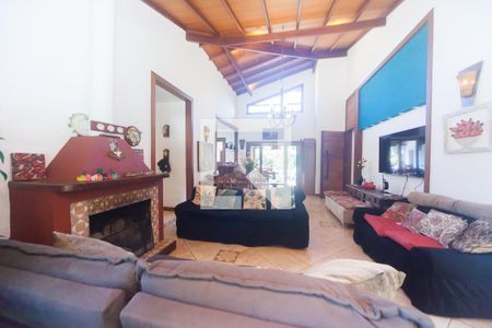 sala de casa de condomínio à venda com 4 quartos, 350m² em Retiro do Chale, Brumadinho