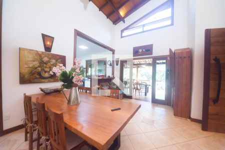 Sala de Jantar de casa de condomínio à venda com 4 quartos, 350m² em Retiro do Chale, Brumadinho