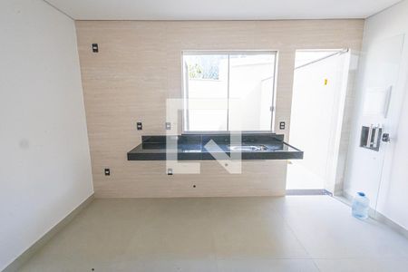 cozinha de casa à venda com 2 quartos, 110m² em Parque Xangri-lá, Contagem