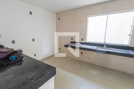 cozinha de casa à venda com 3 quartos, 150m² em Parque Xangri-lá, Contagem