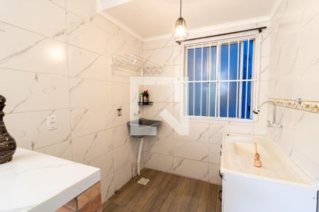 Cozinha de apartamento para alugar com 2 quartos, 38m² em Restinga, Porto Alegre