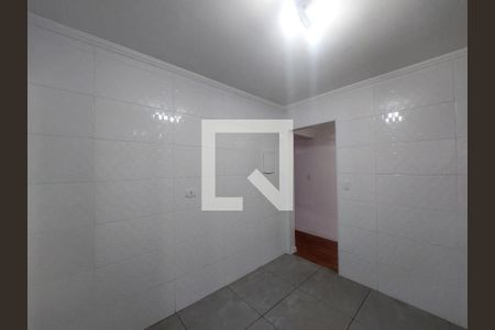 Cozinha de casa para alugar com 3 quartos, 113m² em Jardim Satelite, São Paulo