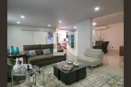 Casa de Condomínio à venda com 4 quartos, 350m² em Jardim Morumbi, São Paulo