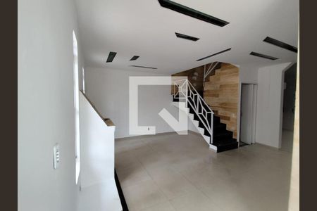 Sala de casa para alugar com 3 quartos, 160m² em Vila Ré, São Paulo