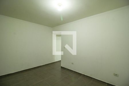 Quarto 2 de casa para alugar com 2 quartos, 40m² em Jardim Jaragua, São Paulo