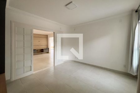 Casa de Condomínio para alugar com 4 quartos, 400m² em Jardim Paiquere, Valinhos