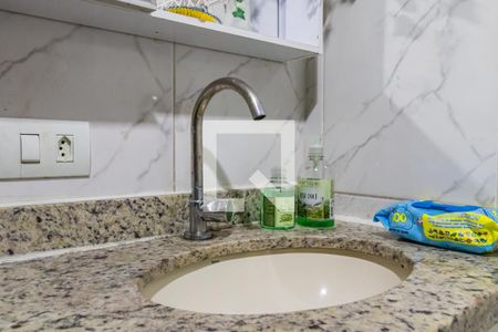 Banheiro 1 de casa à venda com 3 quartos, 120m² em Parque Imperial, Barueri