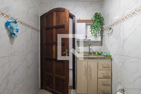Banheiro 1 de casa à venda com 3 quartos, 120m² em Parque Imperial, Barueri