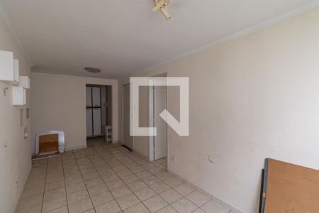 Sala de apartamento à venda com 3 quartos, 55m² em Conjunto Residencial José Bonifácio, São Paulo