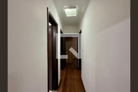 Corredor Quartos  de apartamento para alugar com 3 quartos, 86m² em Santo Amaro, São Paulo
