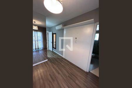 Suíte 1 de apartamento para alugar com 2 quartos, 77m² em Petrópolis, Porto Alegre