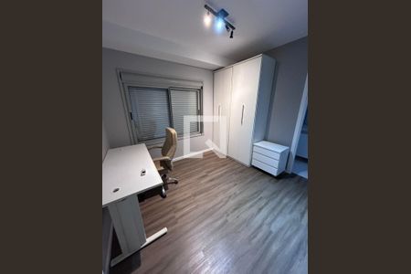 Quarto de apartamento para alugar com 2 quartos, 77m² em Petrópolis, Porto Alegre
