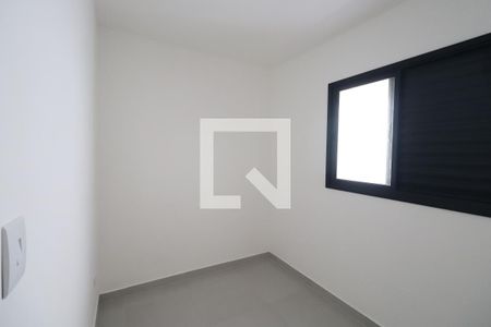 Quarto 2 de apartamento para alugar com 2 quartos, 48m² em Penha de França, São Paulo