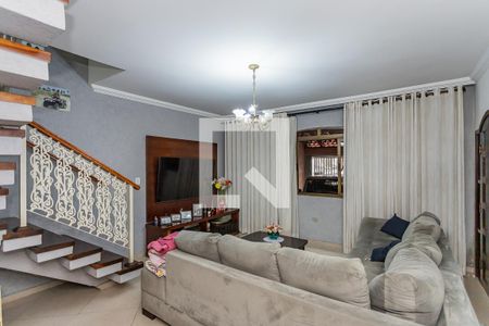 Sala de casa para alugar com 3 quartos, 200m² em Vila Serralheiro, São Paulo