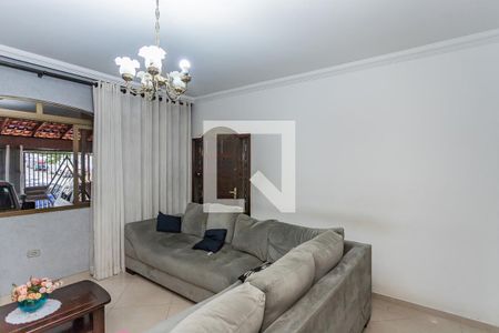 Casa à venda com 3 quartos, 300m² em Vila Serralheiro, São Paulo