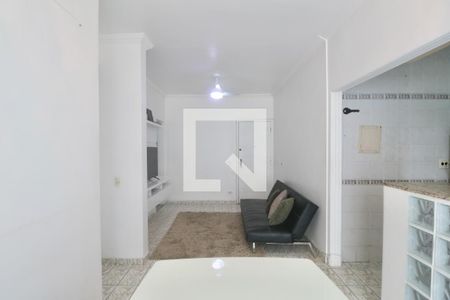 Sala de apartamento para alugar com 2 quartos, 45m² em Jardim Virginia, Guarujá