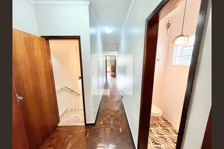 Corredor de casa à venda com 3 quartos, 250m² em Santana, São Paulo