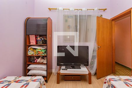 Quarto 1 de casa para alugar com 6 quartos, 340m² em Bosque da Saúde, São Paulo