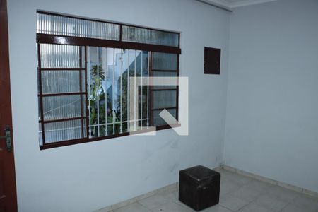Casa para alugar com 2 quartos, 84m² em Jardim Macedonia, Embu das Artes