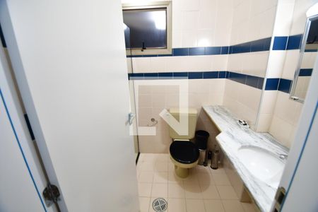 Banheiro de apartamento para alugar com 1 quarto, 45m² em Centro, Campinas