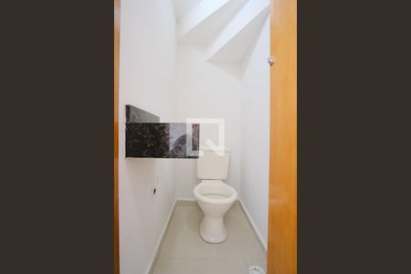 Lavabo  de casa de condomínio para alugar com 2 quartos, 65m² em Vila Carrão, São Paulo