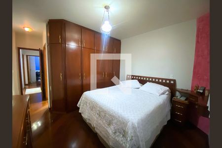 Quarto de apartamento à venda com 3 quartos, 99m² em Santo Antônio, São Caetano do Sul