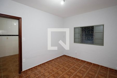 Quarto 2 de casa para alugar com 2 quartos, 70m² em Jardim Brasil, São Paulo