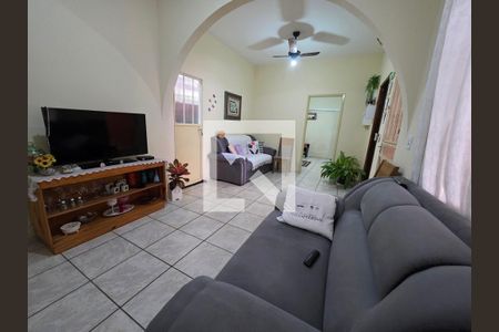 Casa à venda com 7 quartos, 240m² em Vista Alegre, Belo Horizonte