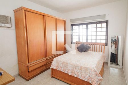 Quarto 1 de casa para alugar com 3 quartos, 299m² em Campo Grande, Rio de Janeiro