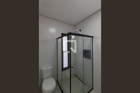 BANHEIRO DA SUITE 1 de casa de condomínio para alugar com 2 quartos, 89m² em Chácara Primavera, Campinas
