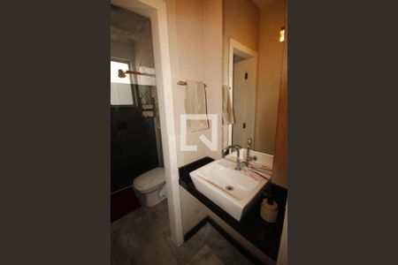 banheiro 1 de apartamento à venda com 2 quartos, 179m² em Prado, Belo Horizonte