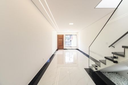 Sala de casa para alugar com 3 quartos, 188m² em Penha de França, São Paulo