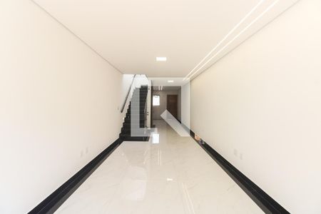 Sala de casa para alugar com 3 quartos, 188m² em Penha de França, São Paulo