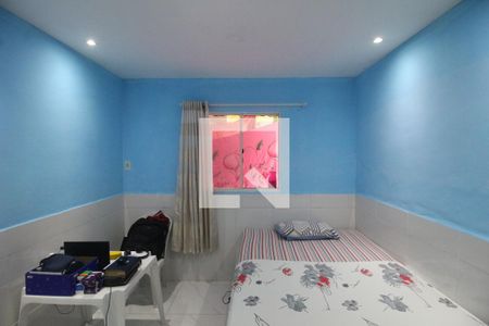 Quarto 1 de casa para alugar com 2 quartos, 42m² em Parque Sao Vicente, Belford Roxo
