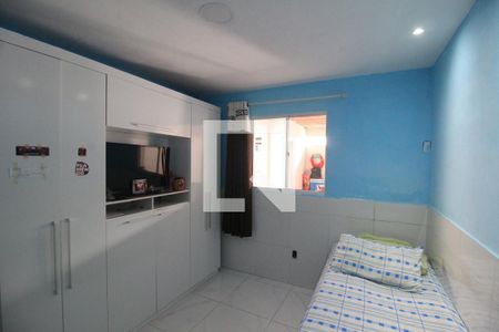 Quarto 2 de casa para alugar com 2 quartos, 42m² em Parque Sao Vicente, Belford Roxo