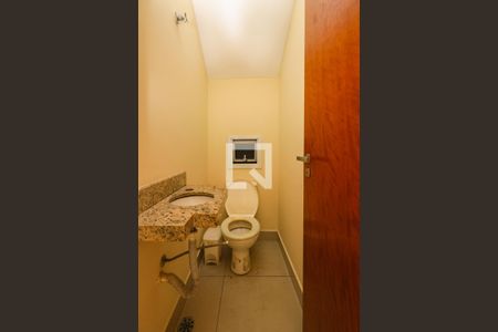 Lavabo de casa para alugar com 2 quartos, 88m² em Jardim Amalia, São Paulo