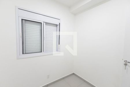 Quarto 2 de apartamento para alugar com 2 quartos, 41m² em Vila Gustavo, São Paulo